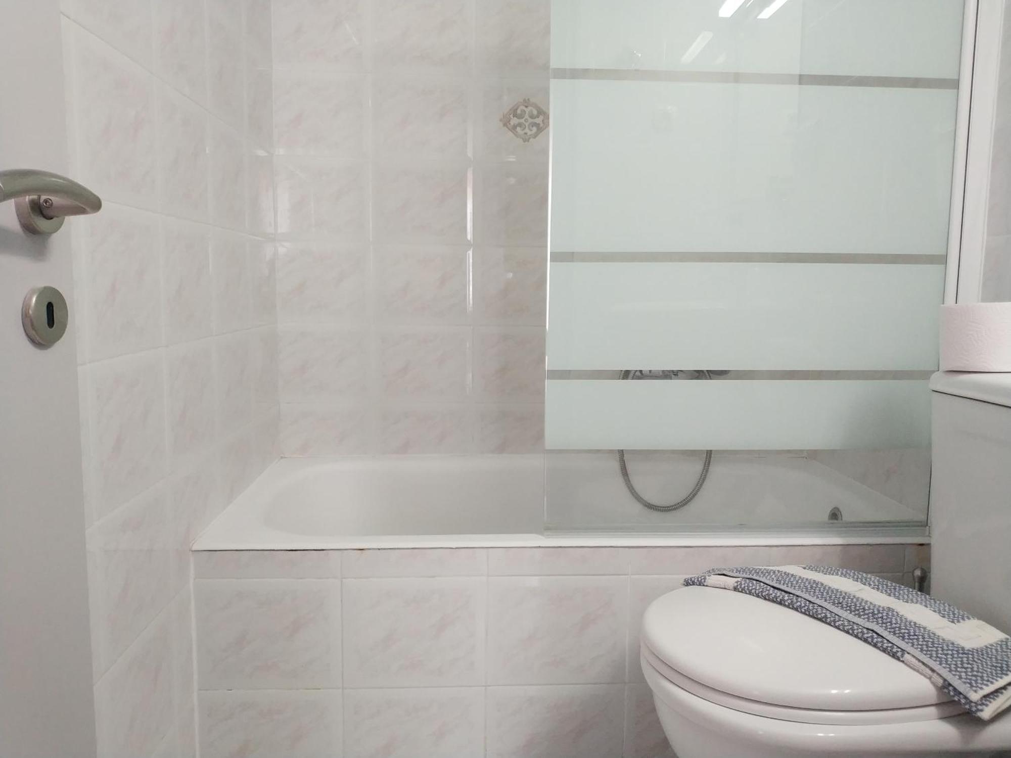 Nikos Apartments Agia Marina Стая снимка